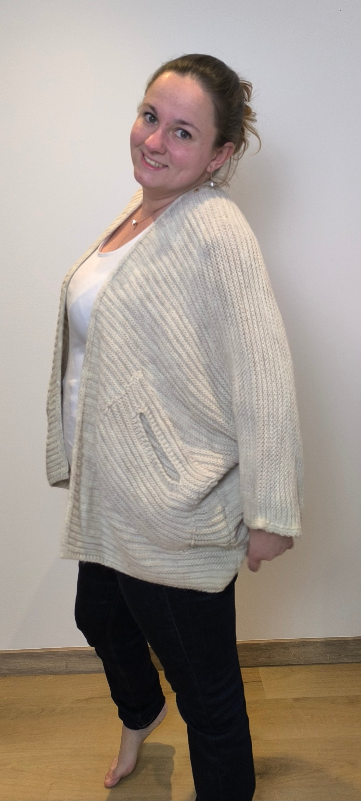 Gebreide cardigan met zakken beige